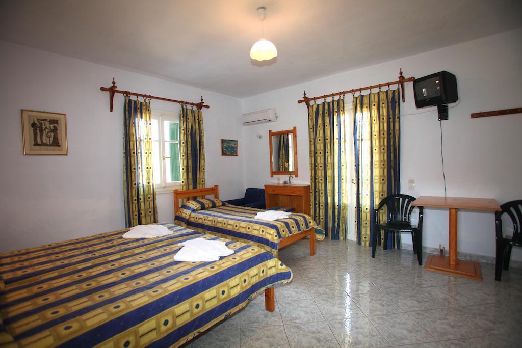 Alexandros Rooms & Studios Skopelos Town Exterior photo