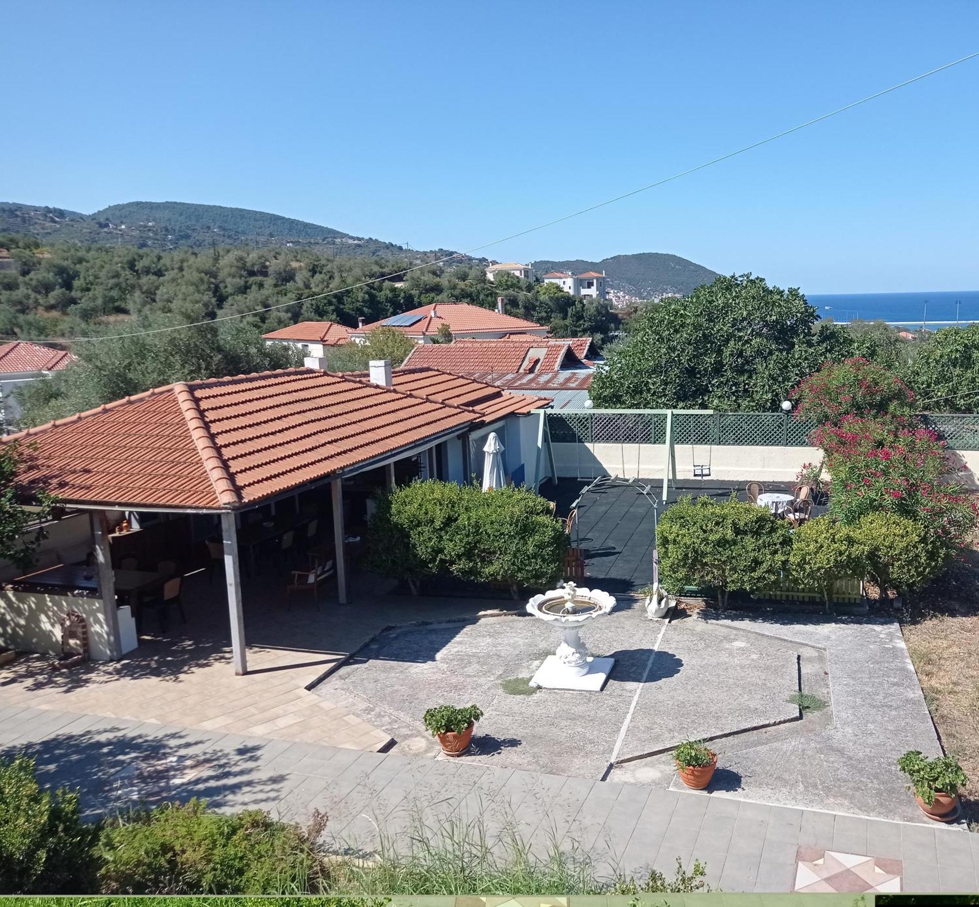 Alexandros Rooms & Studios Skopelos Town Exterior photo