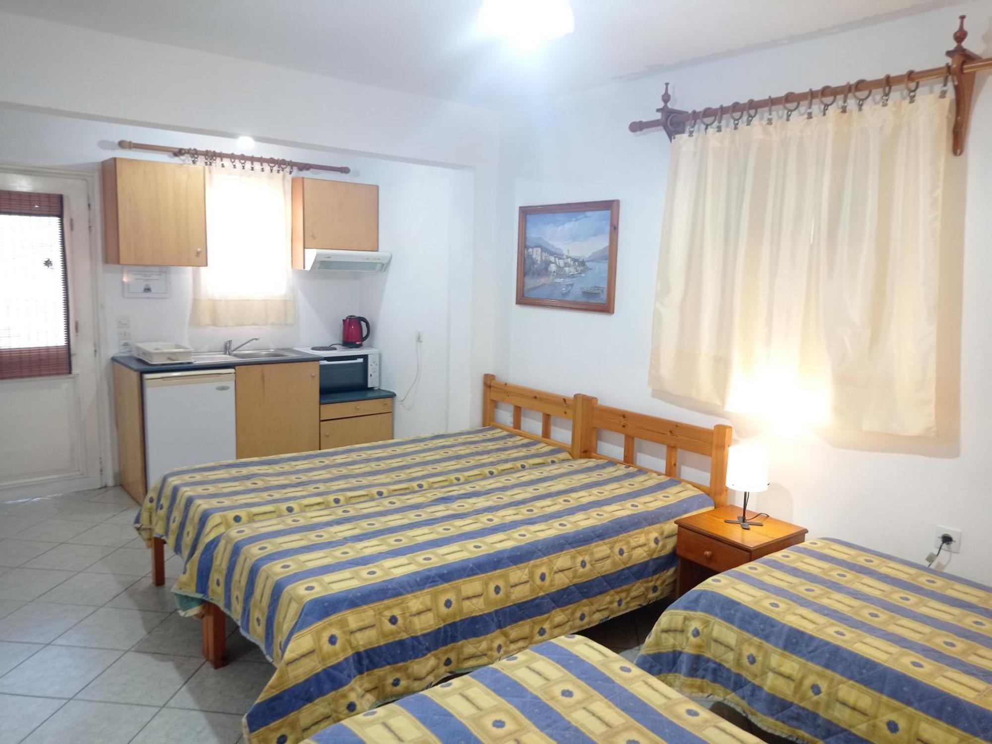 Alexandros Rooms & Studios Skopelos Town Exterior photo